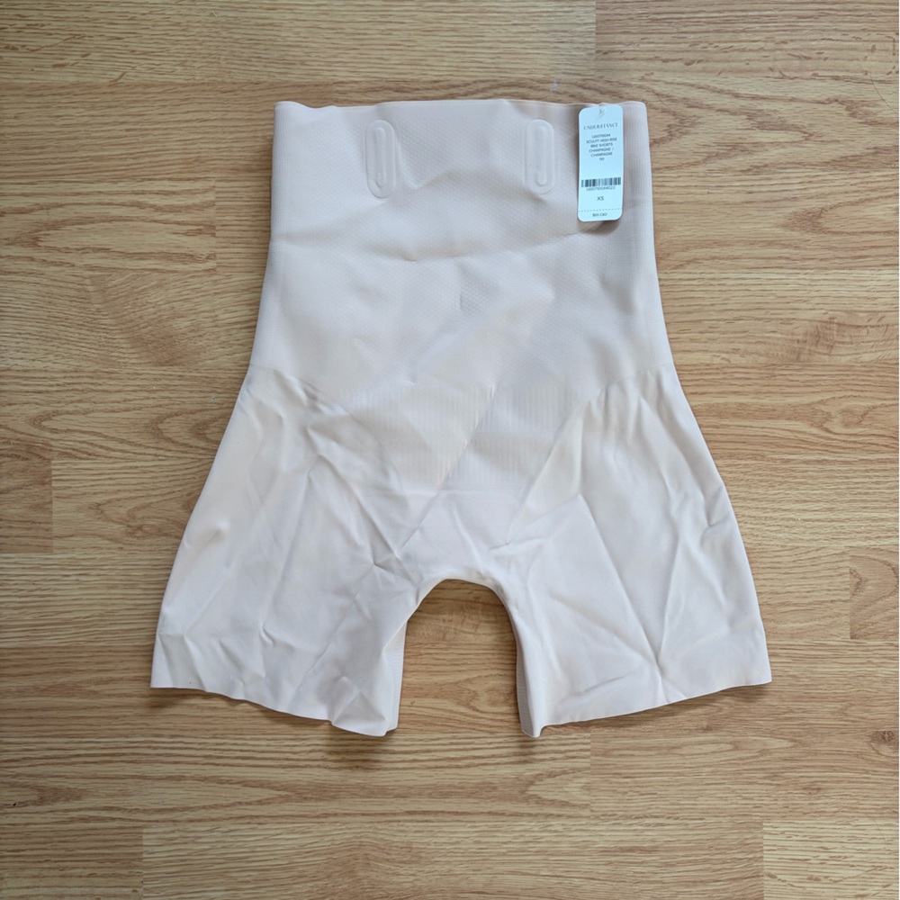 Beige XS shapewear shorts